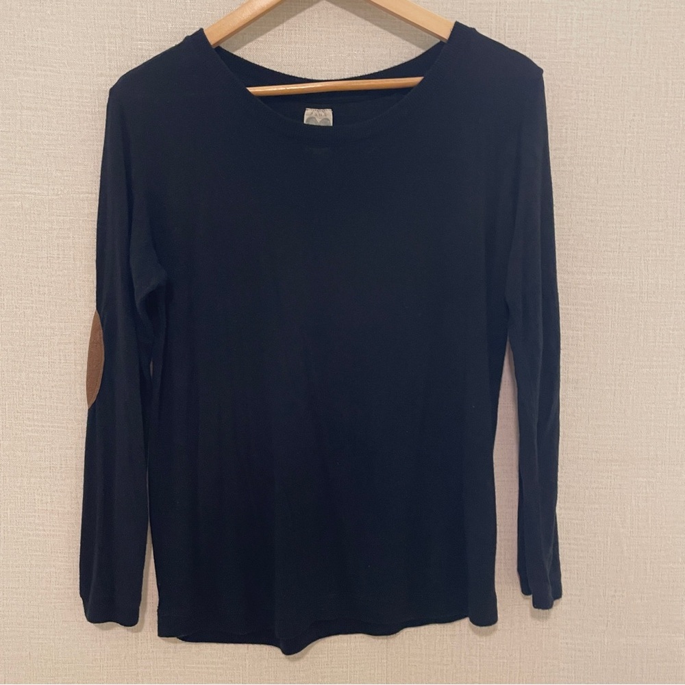 Zara black long sleeve knit top. Size: medium